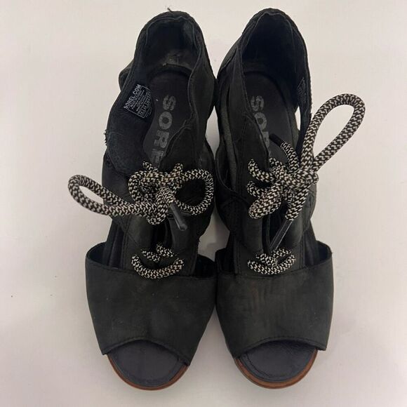 Sorel Black Leather Cutout Detail Lace Up Wedge Sandals - Picture 6 of 10